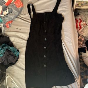 Black buttoned dress. Nothing wrong with it just too big on me.